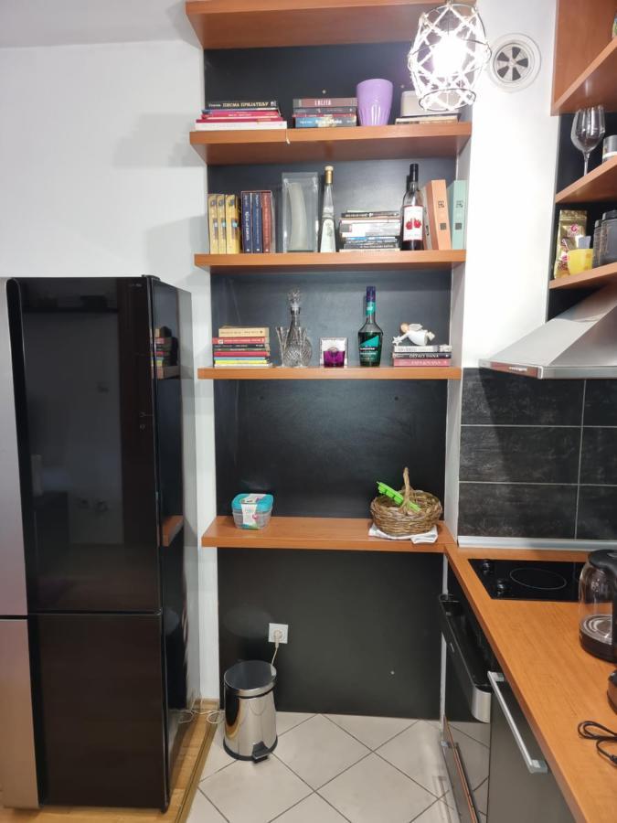 One Bedroom Centre Apartment Podgorica Ngoại thất bức ảnh
