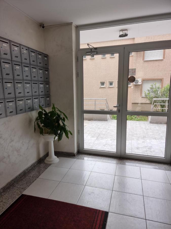 One Bedroom Centre Apartment Podgorica Ngoại thất bức ảnh