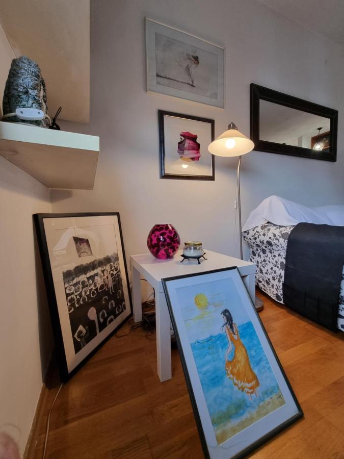 One Bedroom Centre Apartment Podgorica Ngoại thất bức ảnh